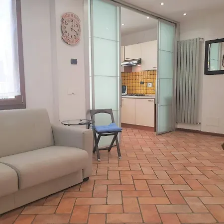 Appartement Santa Croce Modern With Two Bedrooms