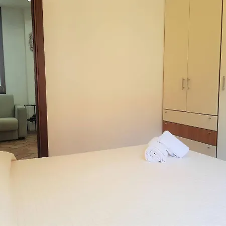 Santa Croce Modern With Two Bedrooms Turín